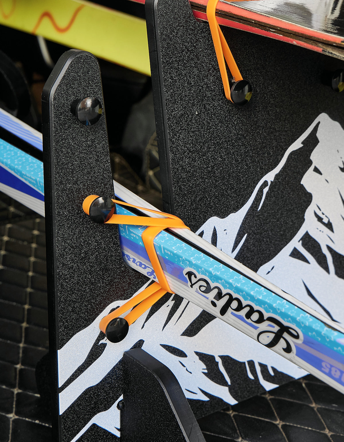 Portable Interior Ski & Snowboard Rack for SUVs