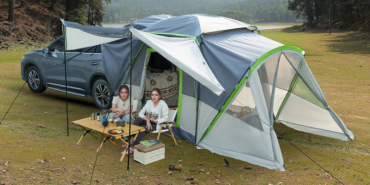 2 women turn their SUV into a camper