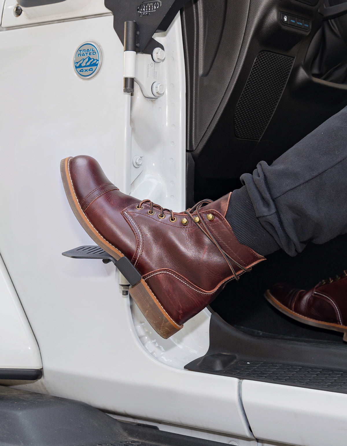 Upgraded Foot Pegs for Wrangler JK/JL & Gladiator JT 2007–2026, 120° Ergonomic Design