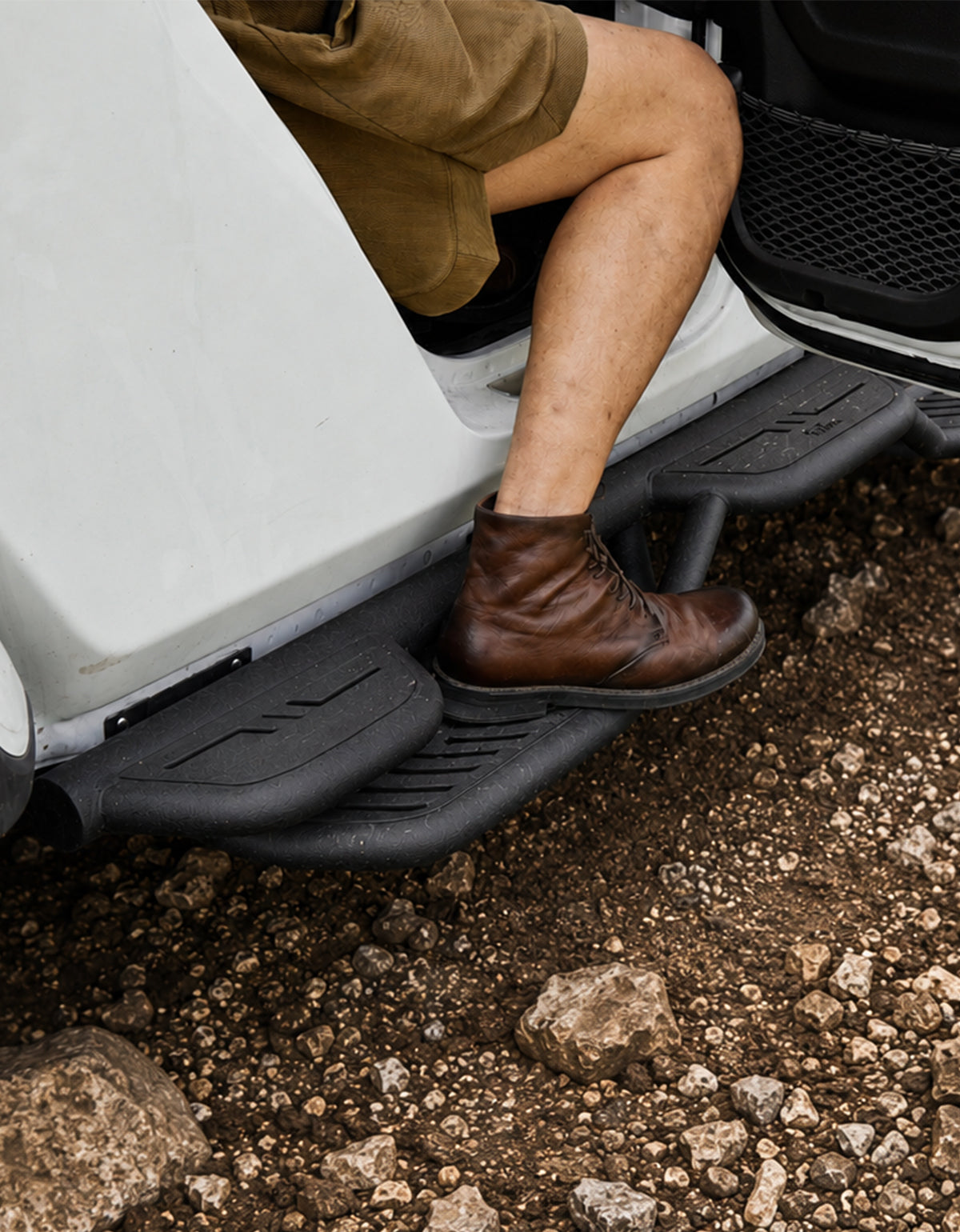 6.7" Running Boards for Gladiator JT 2020–2026 | Dual-Tier Side Steps
