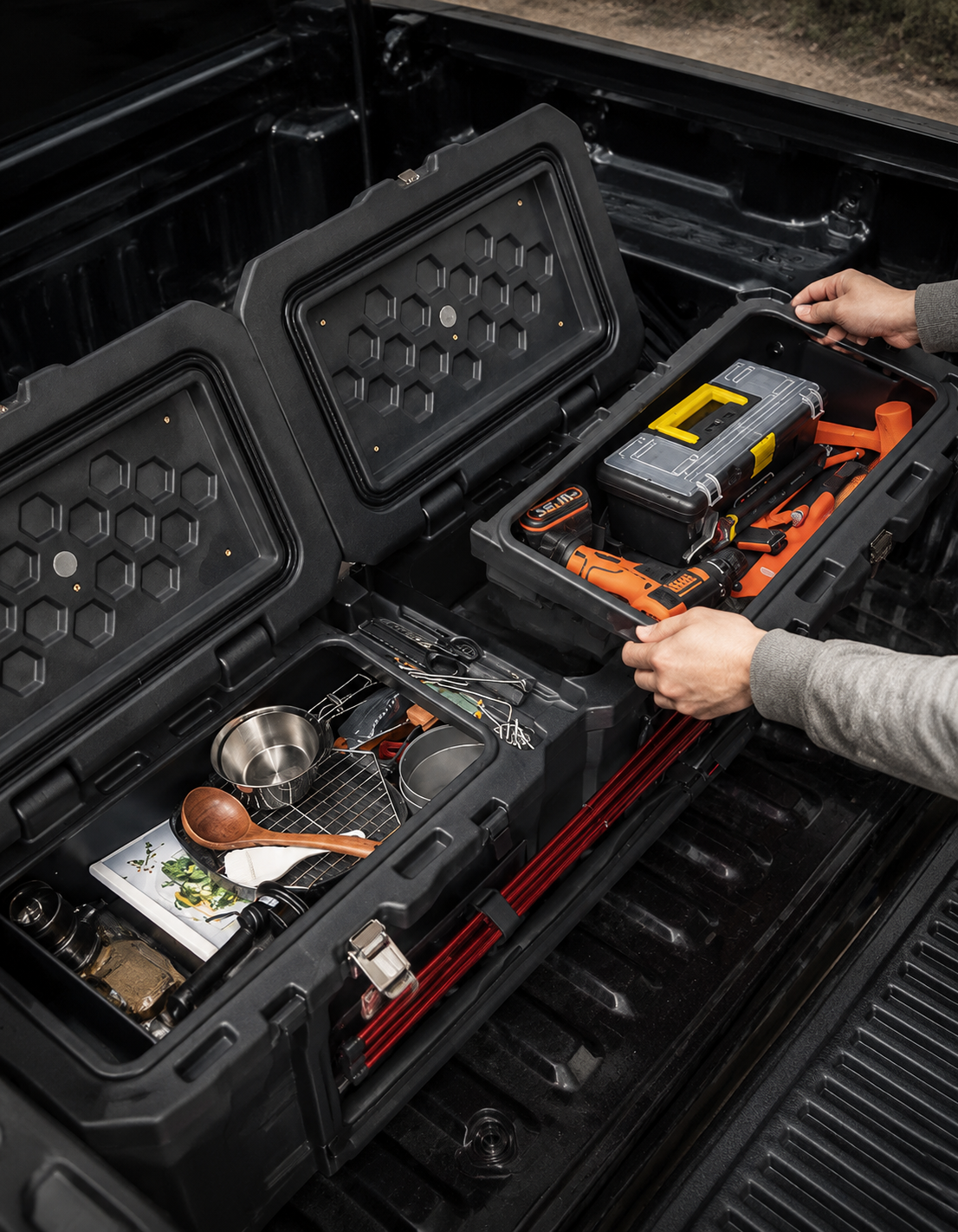 Lockable 160Qt Waterproof Truck Bed Tool Box for Pickup Trucks